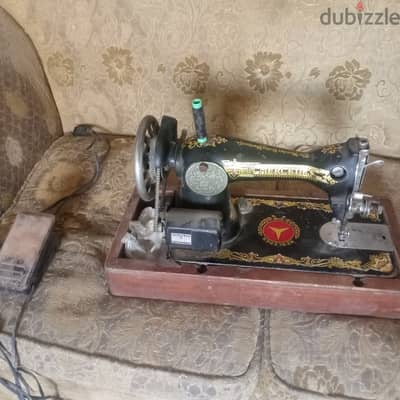 ماكينة خياطة بالكهرباء ( مرسيدس )