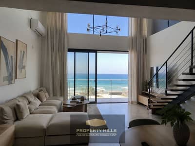اخر Loft Double Height فوري في June Sodic علي بحر راس الحكمة بجوار فوكا باي و ماونتن فيو راس الحكمة