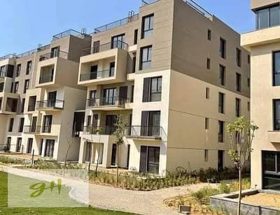 شقة متشطبه بالكامل مع مطبخ للبيع في سوديك  ايست الشروق Sodic East AL Shorouk City