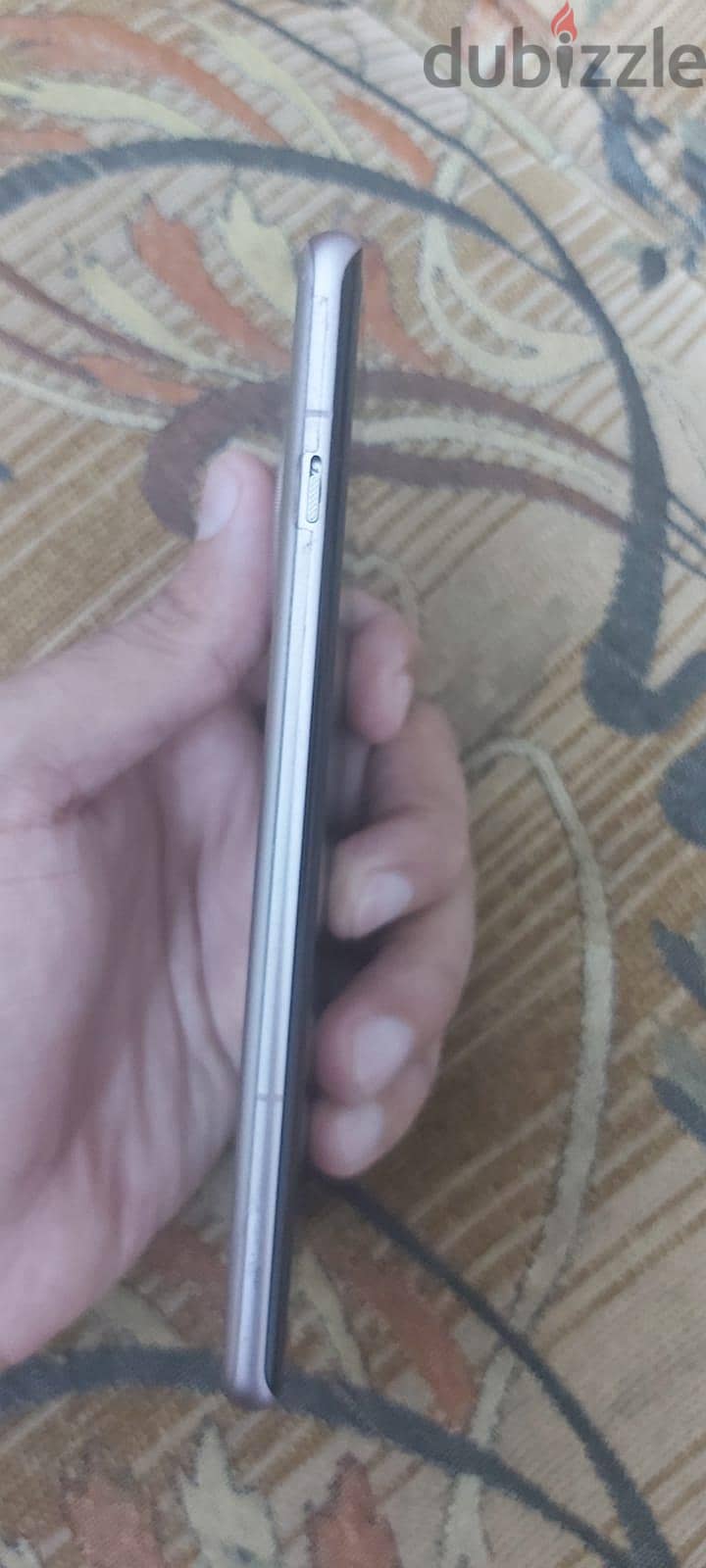 وان بلس 12 ار one +12r 4