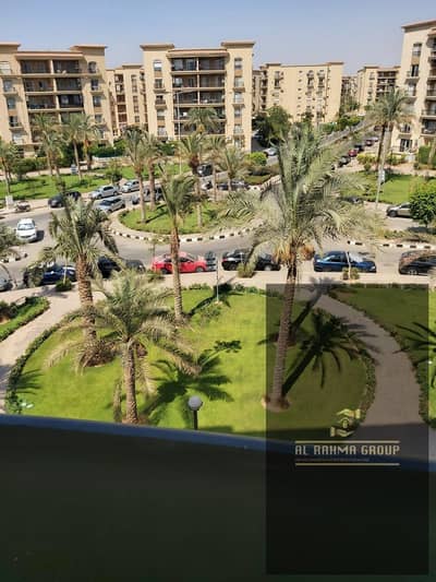 متاح للايجار قانون جديد بالرحاب شقه 180 متر بالمرحله السابعه دور ثالث اسانسير فيو ميدان موقع مميز جدا بالقرب من السوق الشرقي ومسجد الشهيد طيار