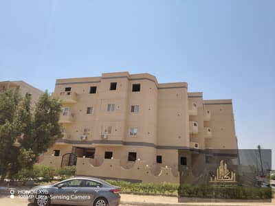 الحي التالت شرق