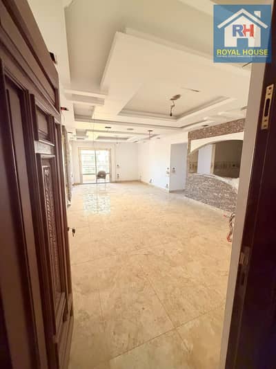  A fantastic opportunity to own a brand new apartment with a spacious layout and luxurious finishes, in a prime location on Al Mashad Street, close