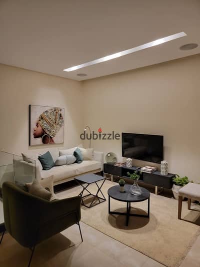 Apartment for sale, ready for immediate occupancy, fully finished, in a prime location on the extension of New Cairo ( Fifth Settlement ).