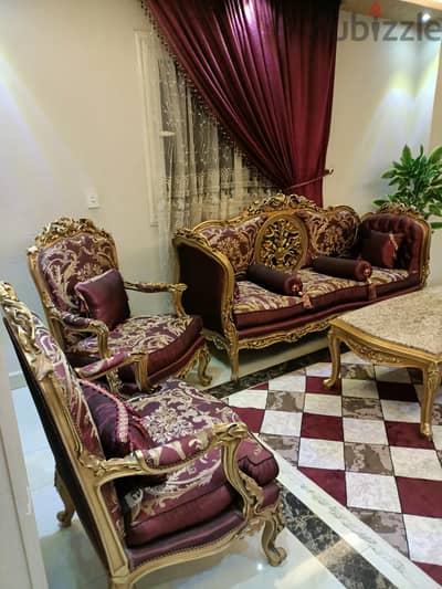 صالون مذهب خشب زان أحمر للبيع