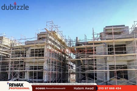 موقع مميز بالقرب من كافة الخدمات مطلات مفتوحة شالية للبيع في مار باي
