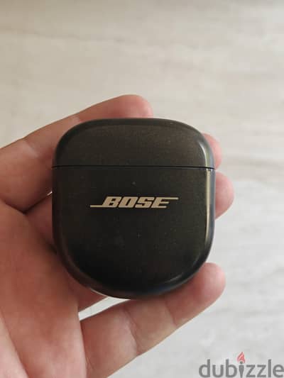 Bose QC Ultra 2nd gen Earbuds with box
