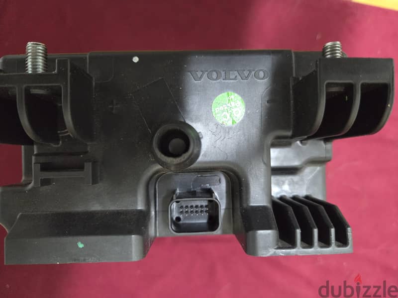 Volvo xc40 48V lithium-ion support battery 2