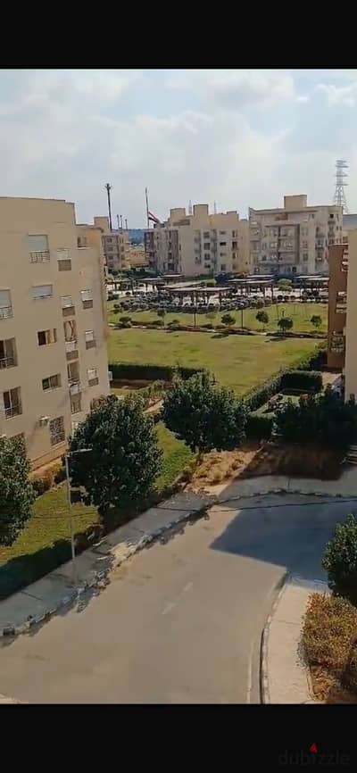 Roof for sale in Wasal Views Compound