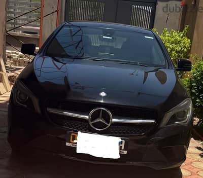 Mercedes-Benz CLA 180 2015