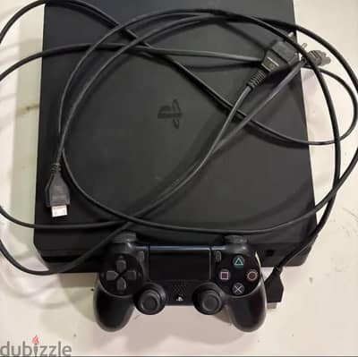 للبيع: بلايستيشن 4 سليم (PS4 Slim)  ​عرض مميز وجهاز بحالة