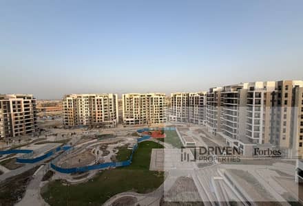 دور مرتفع شقة متشطبة بالتكييفات وحدات المطبخ للإيجار في زد ويست الشيخ زايد أبراج زد    ZED West Sheikh Zayed ZED towers