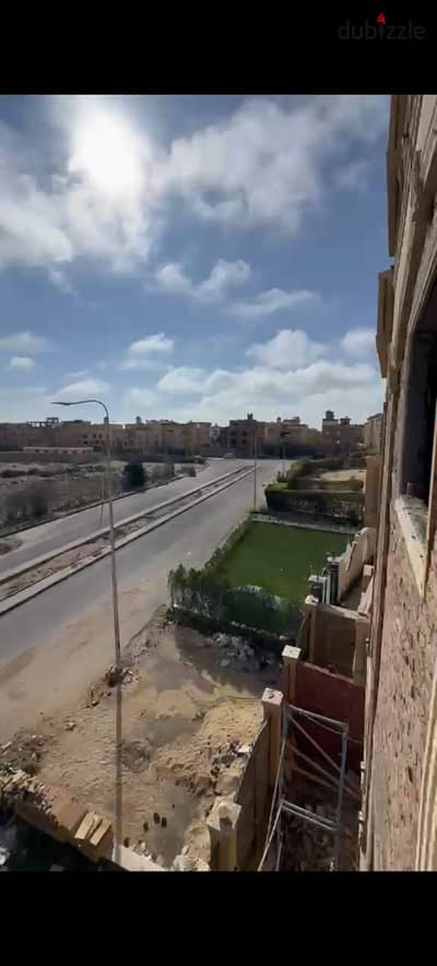 باقل اجمالي شقة في فيلا للبيع – غرب سوميد – 6 أكتوبر West Somid – 6th of October  استلام فوري - موقع مميز باطلالة مفتوحة