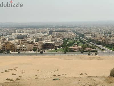 شقة ٢٣٠م بسعر علي التبة ڤيو يطل علي الحي الخامس و عرابي شقة ٢٣٠م بسعر علي التبة ڤيو يطل علي الحي الخامس و عرابي