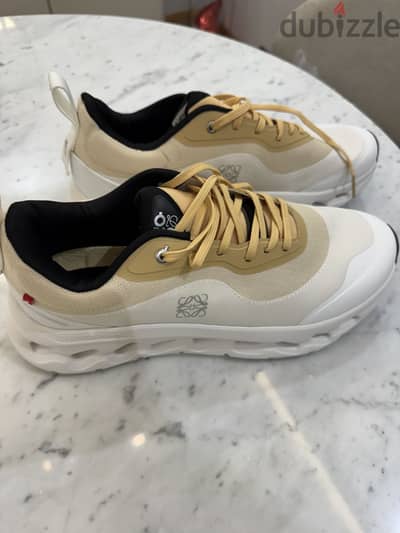 Original Loewe x On Cloudtilt 2.0 tan white gum size 45