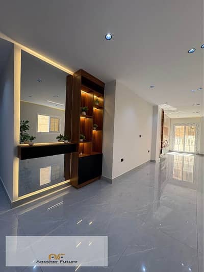 An exceptional apartment with a garden is for sale in a prime compound in the Northern Expansions.