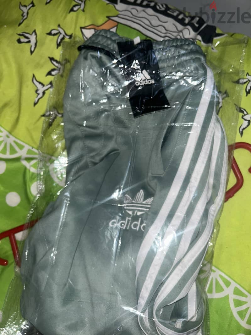 New pants Original Adidas Import Emirates 2