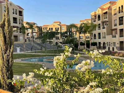 3-bedroom ground-floor apartment with a garden for sale in Maadi View El Sherouk compound—located on Suez Road (El Sherouk Entrance 2), opposite Madin