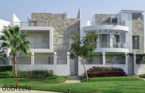 للبيع فوري توين هاوس في كليوباترا سكوير بالقرب من كمبوند الخمائل وبجوار اركان بلازا