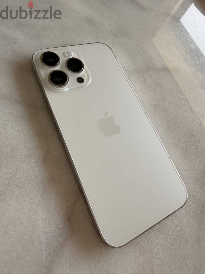 Apple iPhone 14 Pro Max 256 GB Silver - ايفون 14 برو ماكس فضي 2