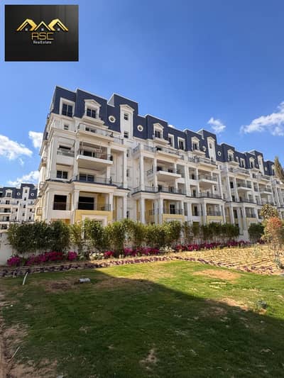 Resale apartment for sale in Mountain View iCity, October Area: 150m Buildings  3 bedrooms + 3 bathrooms  Second floor bahrey /Down payment: 4,100,000