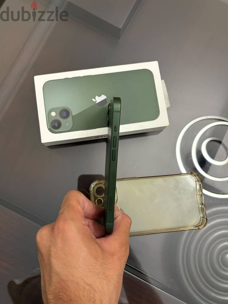 Apple - iPhone 13 2