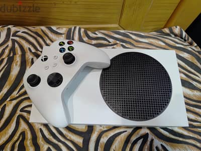 جهاز xbox series s للبيع