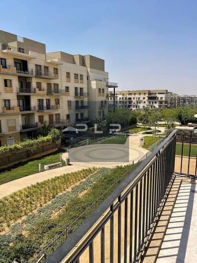 شقه للايجار مفروشه بالكامل بأقل سعر ايجار في كمبوند سوديك ايستاون SODIC Eastown