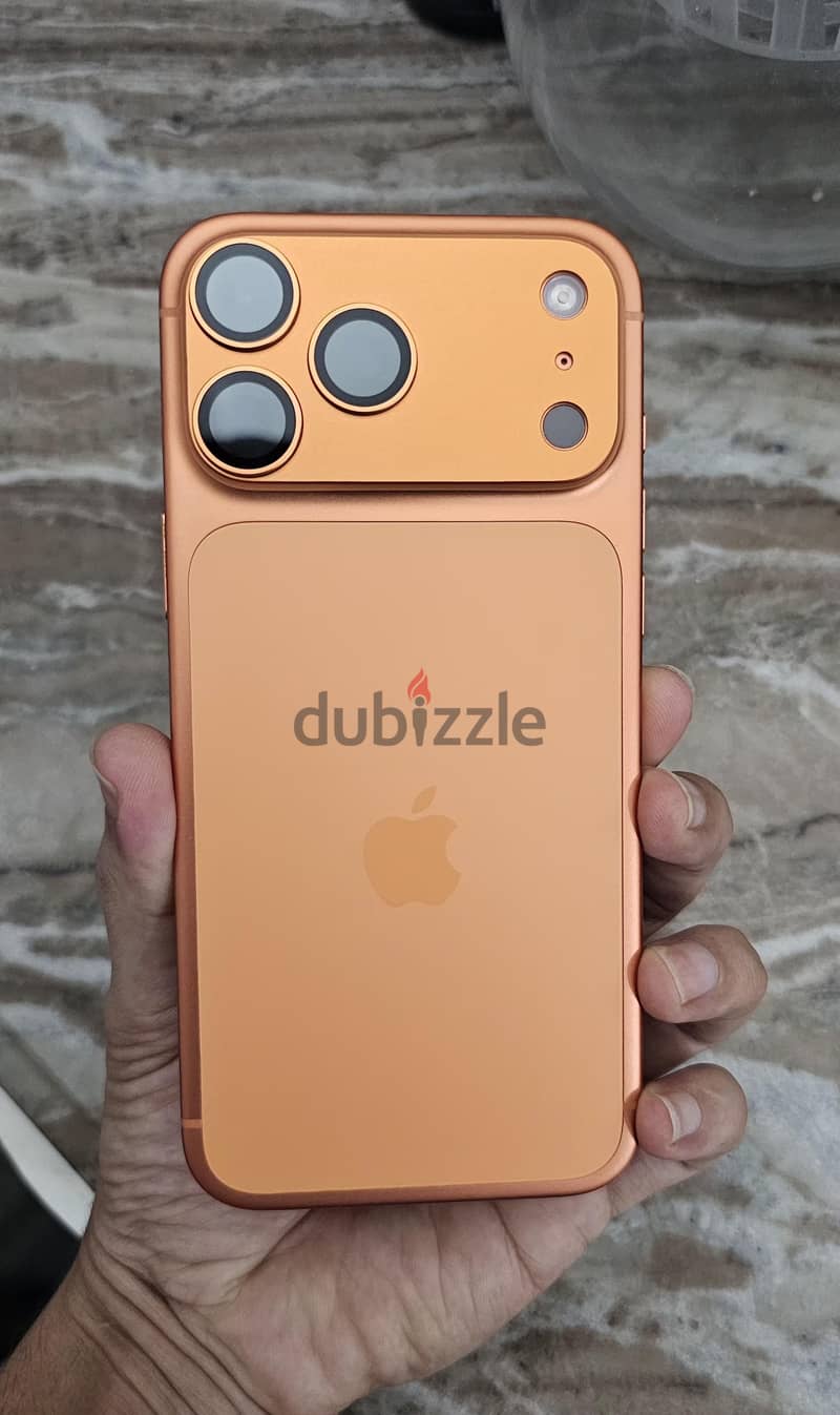 Apple - iPhone 17 Pro Max 3