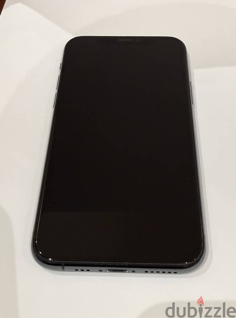 Apple - iPhone 11 Pro 8