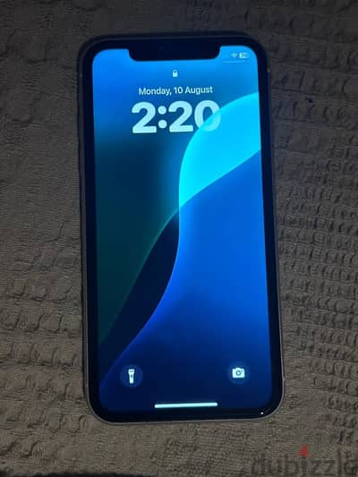 Apple - iPhone 11