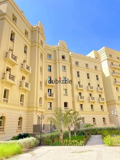 لسرعة البيع شقة بأرخص من سعرها متشطبة بالكامل بالتكيفات استلام فوري بكمبوند ( جاردن سيتي ) بالعاصمة الادارية الجديدة جاهزة للسكن