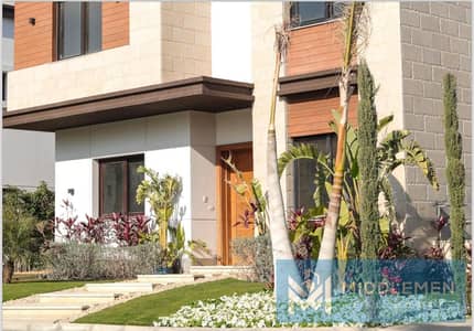 Townhouse Corner 225m For Sale With Installments Ready To Move In Azzar 2 New Cairo