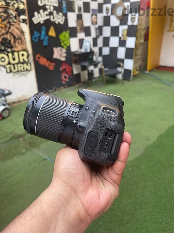 Canon 700D 4
