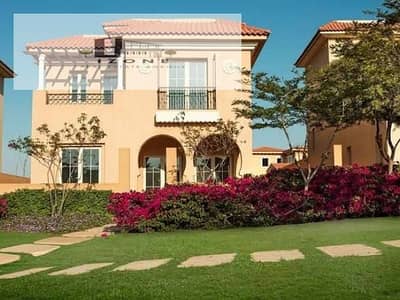 فيلا استاندالون كورنر للبيع في هايد بارك Hyde Park القاهرة الجديدة New Cairo موقع مميز 369 متر مباني 350 متر أرض 6 غرف نوم 5 حمامات تشطيب كامل