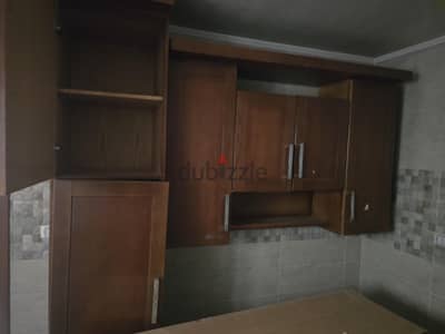 مطبخ خشب للبيع مستعمل بحاله جيده