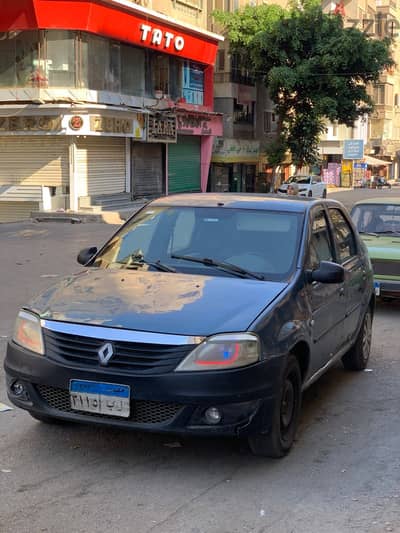 Renault Logan 2013