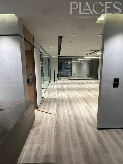 مكتب إداري للإيجار | 163م² | Hyde Park – التجمع الخامس    مكتب إداري مميز بموقع استراتيجي داخل Hyde Park، مناسب للشركات الباحثة عن مقر احترافي جاهز لل