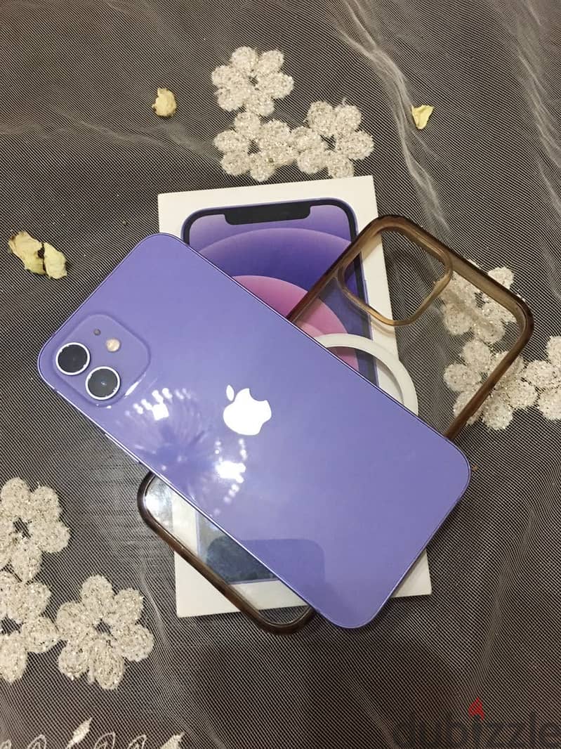 Apple - iPhone 12 3