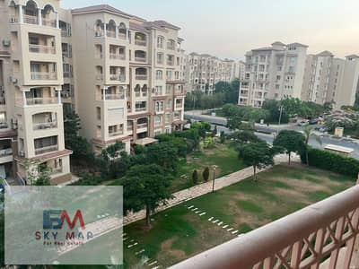 Apartment for sale in Madinaty Model 200 in b1 with an area of 135 meters repetitive floor garden view next to services
