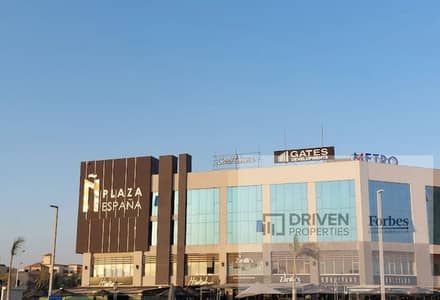 Super Lux Finished Restaurant Cafe for Rent in Sheikh Zayed Espana Plaza Mall near Waslet Dahshur Zayed 4 Entrance