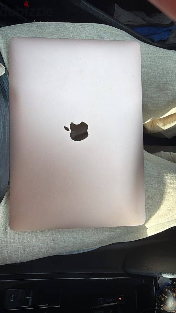MacBook air 2020 13inch 2
