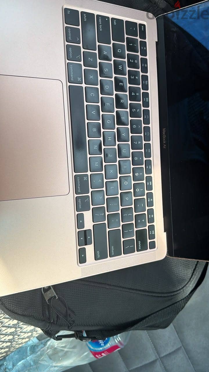 MacBook air 2020 13inch 4