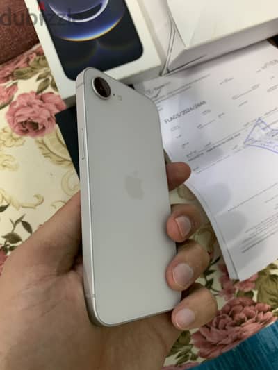 Apple - iPhone 16e