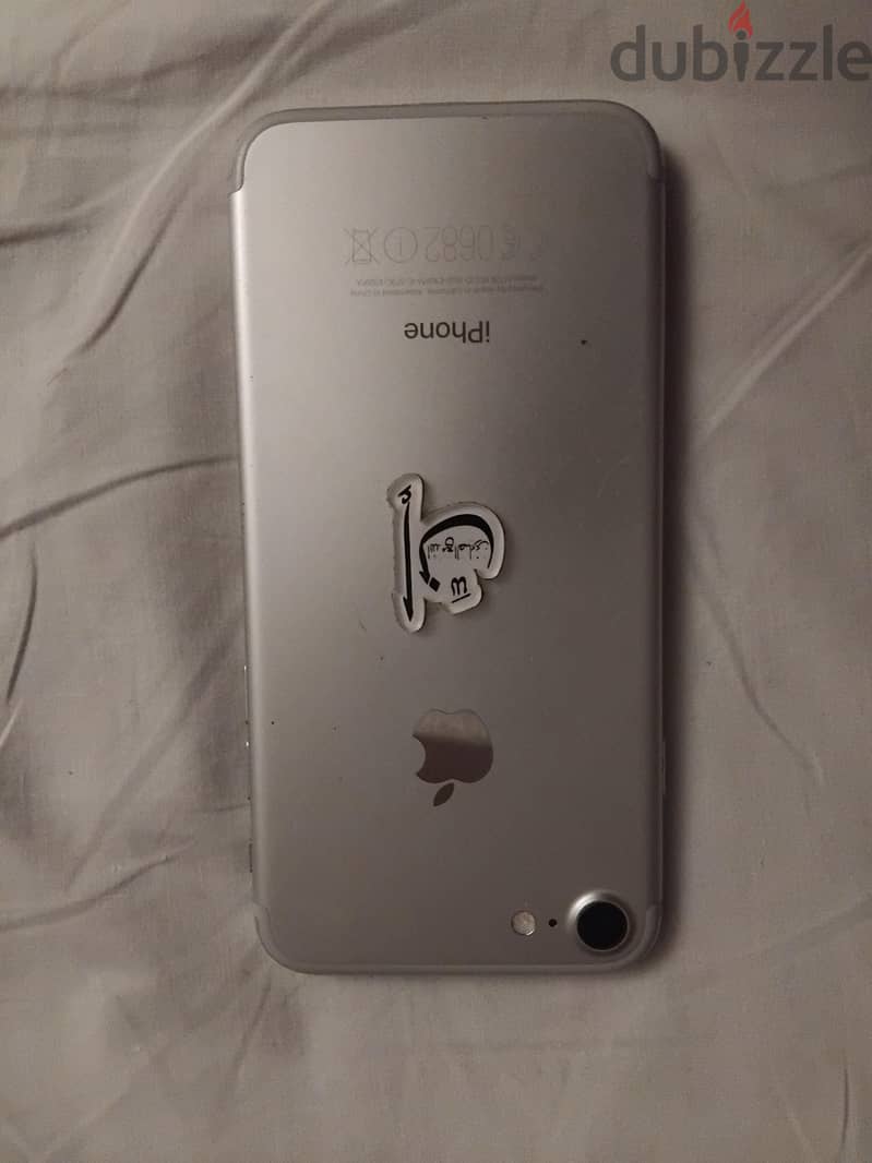 Apple - iPhone 7 1