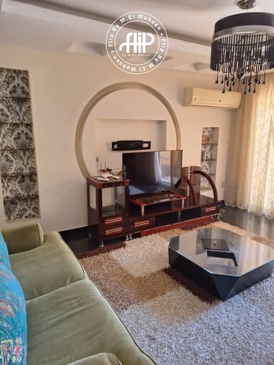 Prime 3-Bedroom Apartment | Beverly Hills