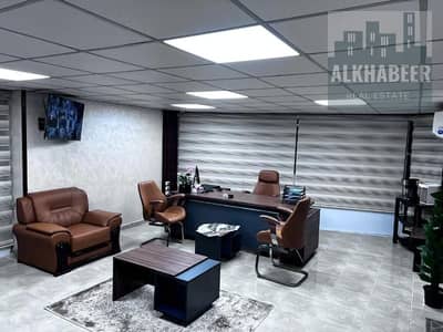 700-meter office space on the main beachfront, ideal for medical centers and major companies.