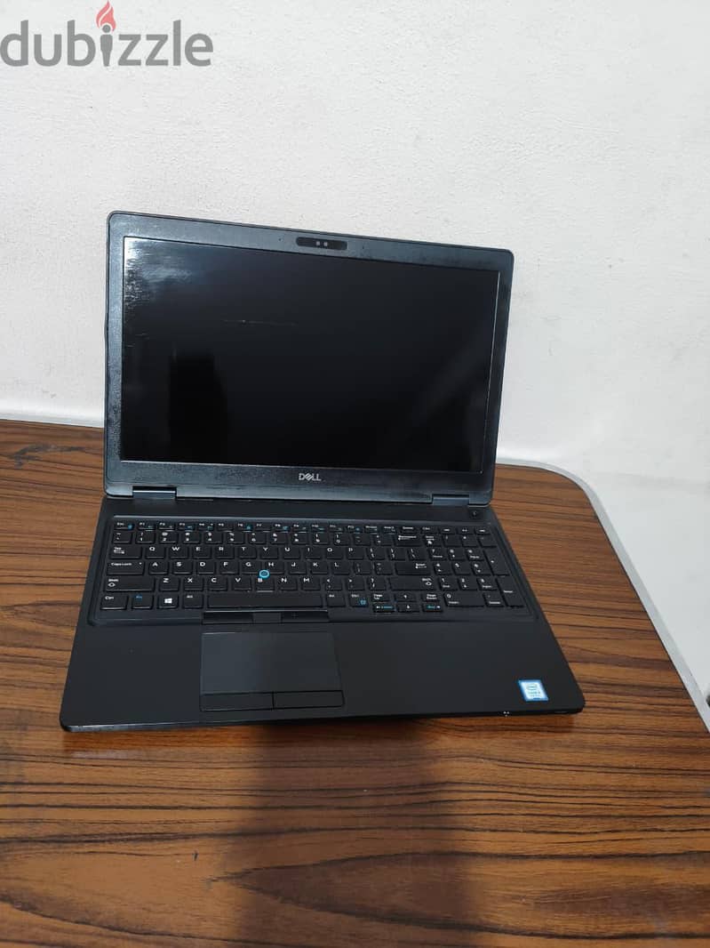 dell 5590 1