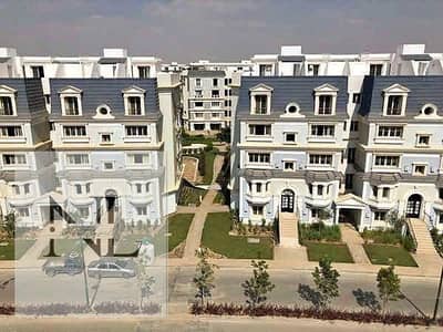 I Villa Roof Corner  for Sale at Mountain View Hyde Park, 305 sqm + 95 sqm Roof, 3 Bedrooms, Semi-Finished