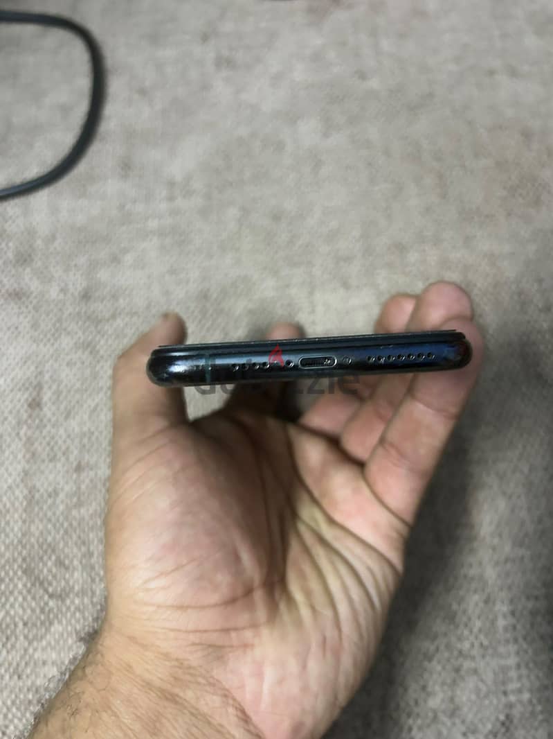 Apple - iPhone 11 Pro 1
